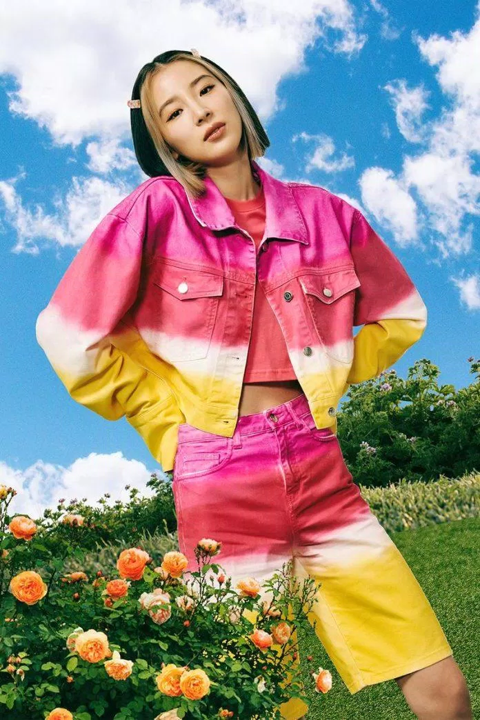 Irene Kim là chú tắc kè hoa thay đổi mình liên tục trong thời trang (ảnh: Internet)