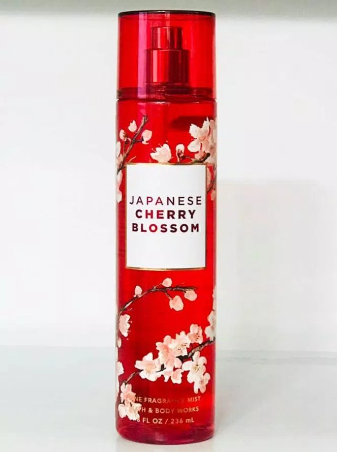 Bath & Body Works Japanese Cherry Blossom. (Nguồn: Internet).