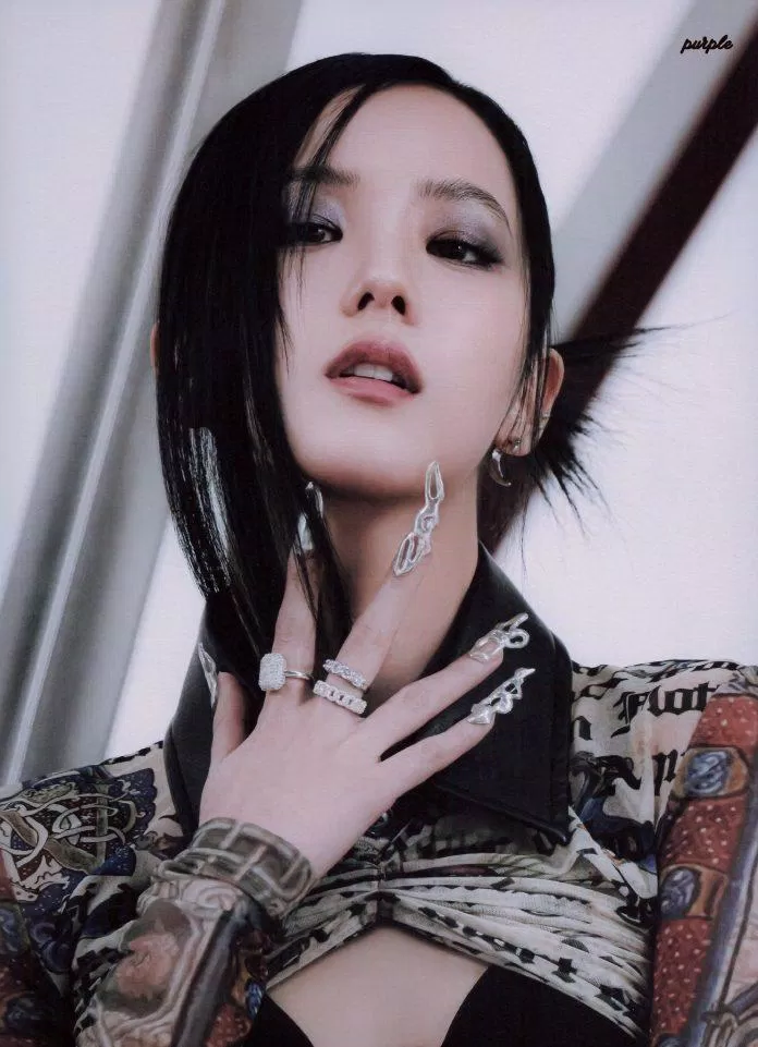 6 idol nữ KPOP từng được tuyển chọn trên đường phố - Kiến thức mới 2024 2 Jisoo BLACKPINK (Ảnh: Internet)
