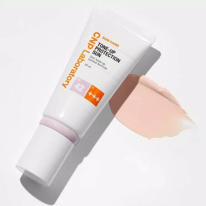Kem chống nắng CNP Laboratory Tone Up Protection Sun SPF 42/PA++(Nguồn: Internet)