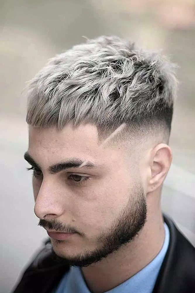 Kiểu tóc Mohican ngắn. (Ảnh: Internet) Kiểu tóc Mohican ngắn. (Ảnh: Internet)