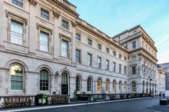 Trường Đại học Hoàng gia London (Ảnh: Internet)