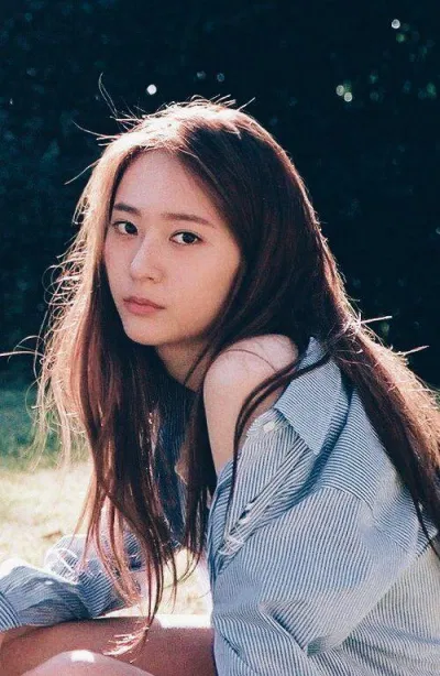 Krystal - cô nàng tài sắc vẹn toàn với tỷ lệ thân hình đáng mơ ước.( ảnh: internet).