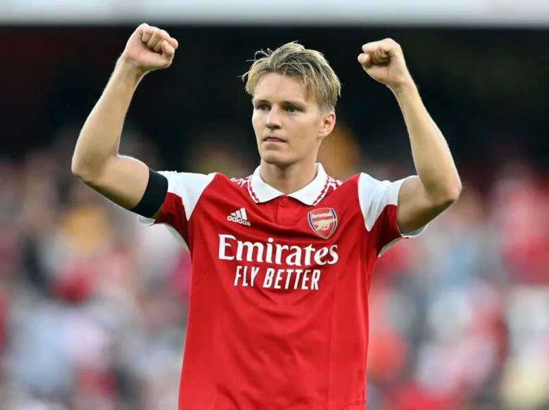 Martin Odegaard có thể sẽ phải nghỉ trận gặp MU (Ảnh: Internet)