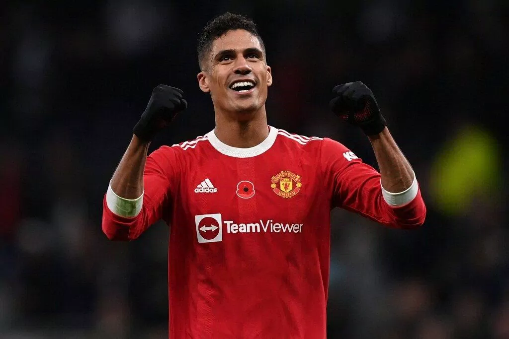 Varane là hậu vệ xuất sắc nhất của MU ở thời điểm này (Ảnh: Internet) Varane là hậu vệ xuất sắc nhất của MU ở thời điểm này (Ảnh: Internet)