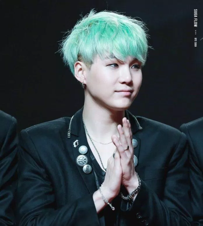 Suga BTS - Màu tóc nhuộm xanh mint (Ảnh: Internet)