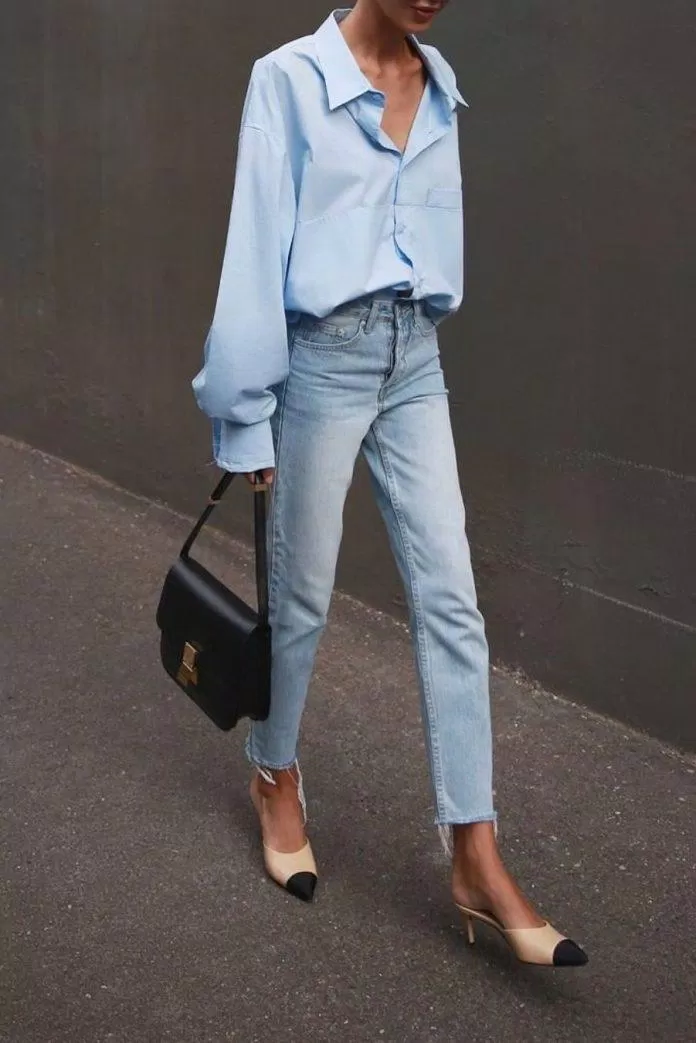 Quần Jeans chắc chắn là must-have item (ảnh: Internet)