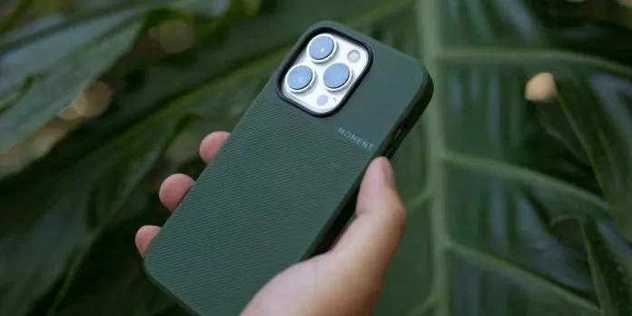 iPhone thay đổi kích thước để buộc người dùng phải mua ốp mới? (Ảnh: Internet) iPhone thay đổi kích thước để buộc người dùng phải mua ốp mới? (Ảnh: Internet)