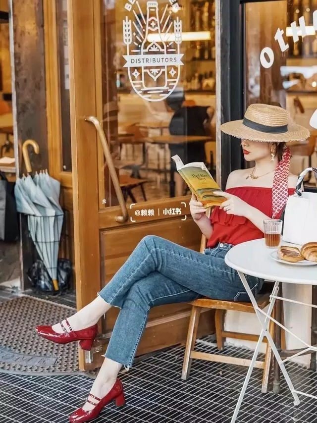 Quần jeans phối giày Mary Jean cực xinh