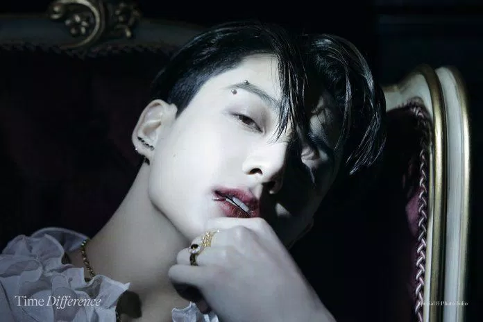 BTS JUNGKOOK với concept vampire trong PhotoFolio cá nhân "Time Difference" (ảnh: internet)