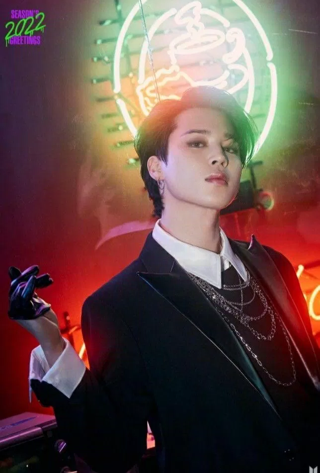 Park Jimin thể hiện đúng chất một Alley Cat với thần thái hút hồn (ảnh: internet) Park Jimin thể hiện đúng chất một Alley Cat với thần thái hút hồn (ảnh: internet)