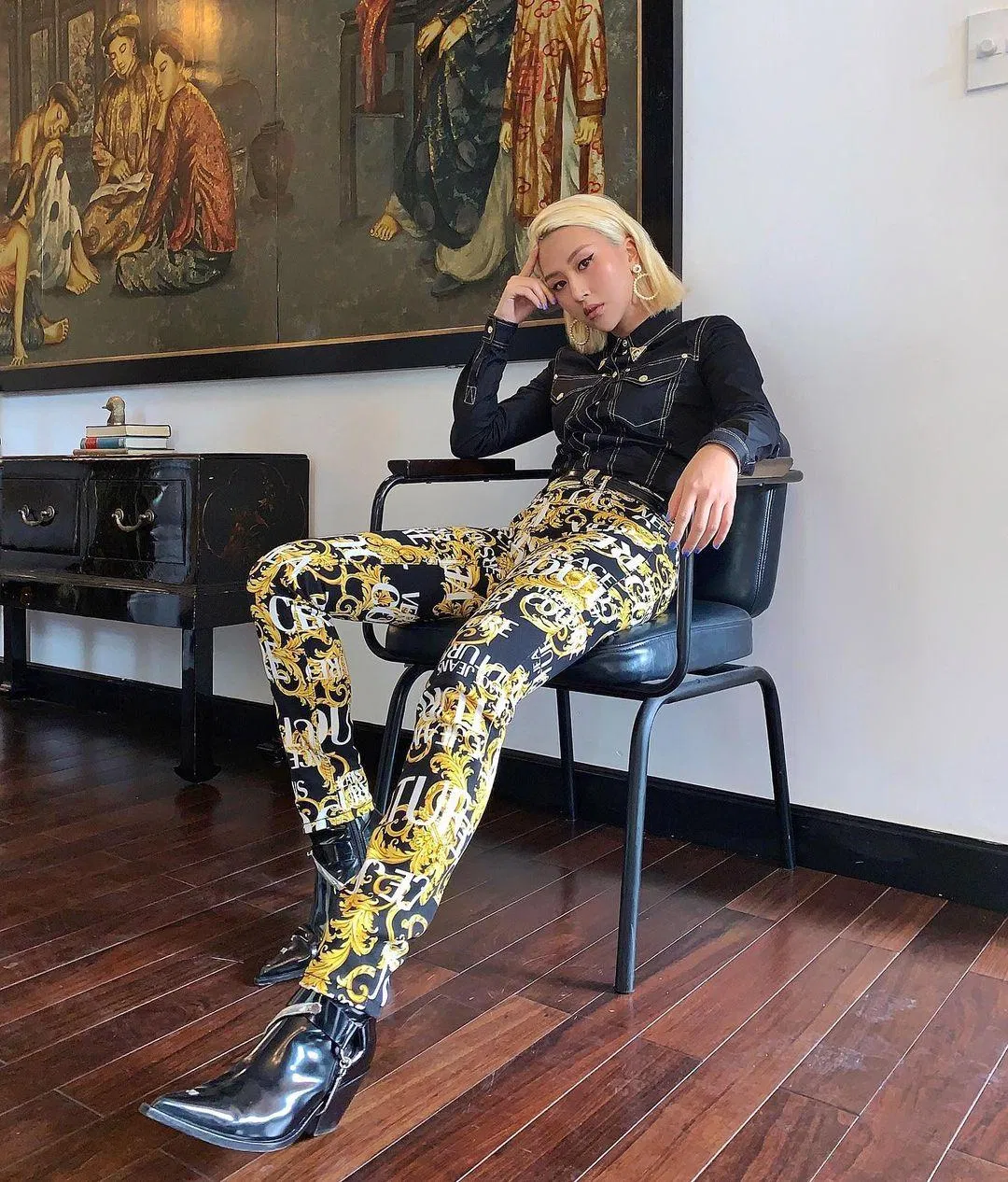 Mái tóc vàng (blonde) của cô được để khá nhiều vào thời gian đó (Nguồn: Instagram)