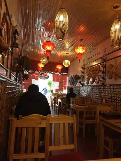 15 quán ăn ngon ở Sa Pa thu hút nhiều khách du lịch nhất - Kiến thức mới 2024 32 Nhà hàng Good Morning với không gian ấm cúng - Ảnh: internet