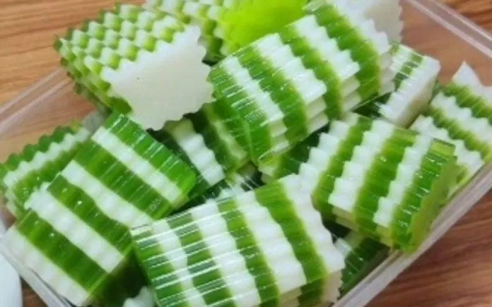 Thạch rau câu lá dứa ( Nguồn: Google )