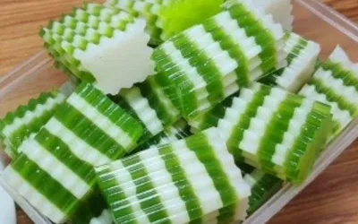 Thạch rau câu lá dứa ( Nguồn: Google )