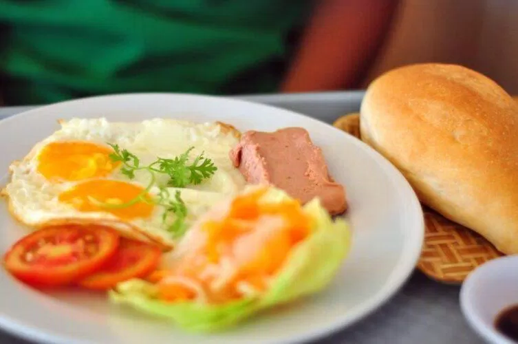 Cung cấp thêm nhiều chất khác thay vì cứ chăm chăm vào protein (Ảnh: Internet) Cung cấp thêm nhiều chất khác thay vì cứ chăm chăm vào protein (Ảnh: Internet)