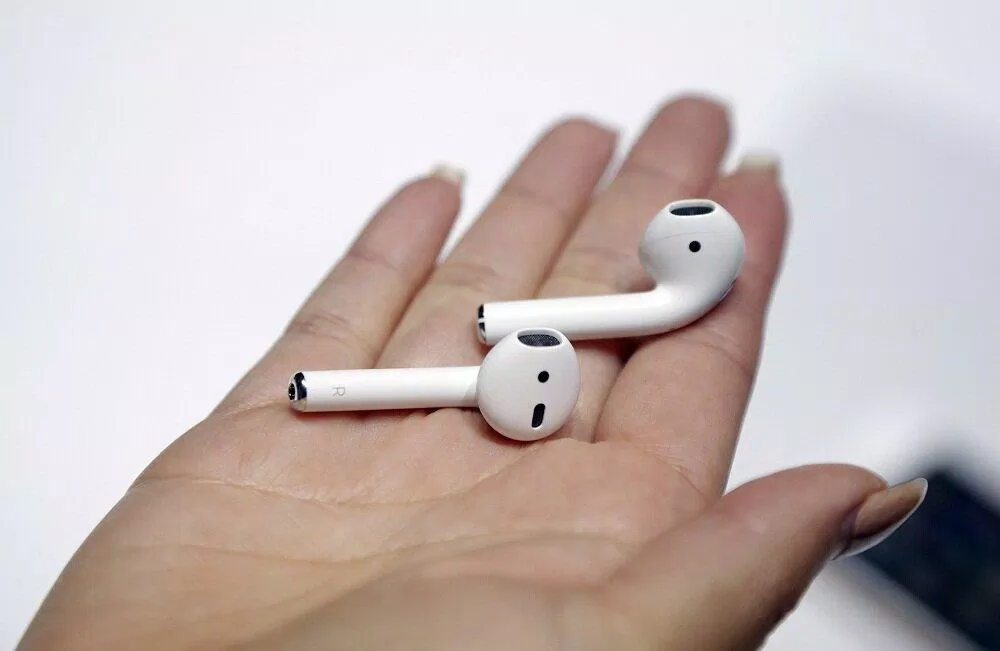 AirPods là sản phẩm tiên phong về tai nghe không dây (Ảnh: Internet)