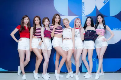 SNSD (Ảnh: Internet)