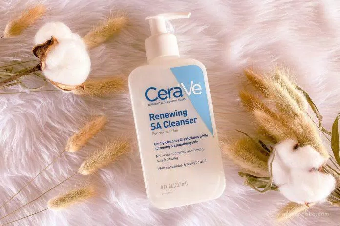 Sữa rửa mặt CeraVe Renewing SA Cleanser (ảnh: internet)