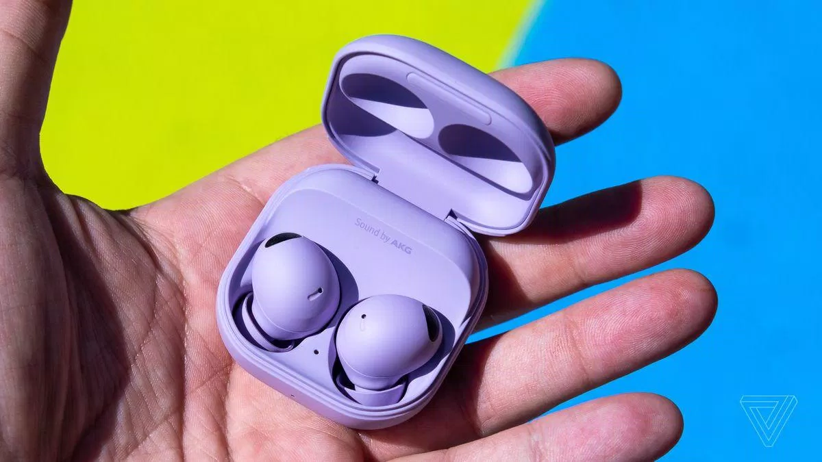 Tai nghe không dây Galaxy Buds 2 Pro của Samsung (Ảnh: Internet)