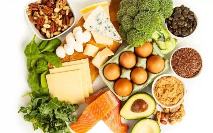 Chế độ ăn keto với quả bơ - bạn đã thử? (Ảnh: Internet) Chế độ ăn keto với quả bơ - bạn đã thử? (Ảnh: Internet)
