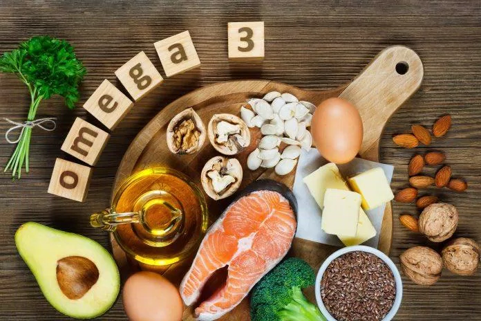 Omega 3 được coi là mỹ phẩm làm đẹp da và tóc tự nhiên dành cho phụ nữ (Ảnh: Internet). Omega 3 được coi là mỹ phẩm làm đẹp da và tóc tự nhiên dành cho phụ nữ (Ảnh: Internet).