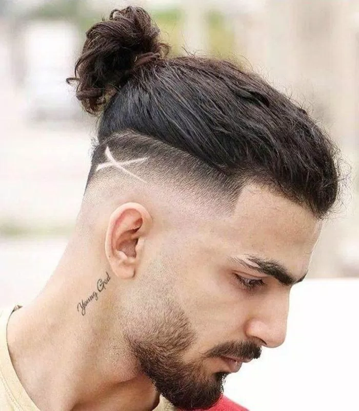 Nếu bạn muốn tạo một phong cách nam tính và lịch lãm, hãy xem ngay các kiểu tóc buộc nam đẹp. Với những kiểu tóc độc đáo và sáng tạo, chắc chắn bạn sẽ tìm được kiểu tóc ưng ý cho mình.