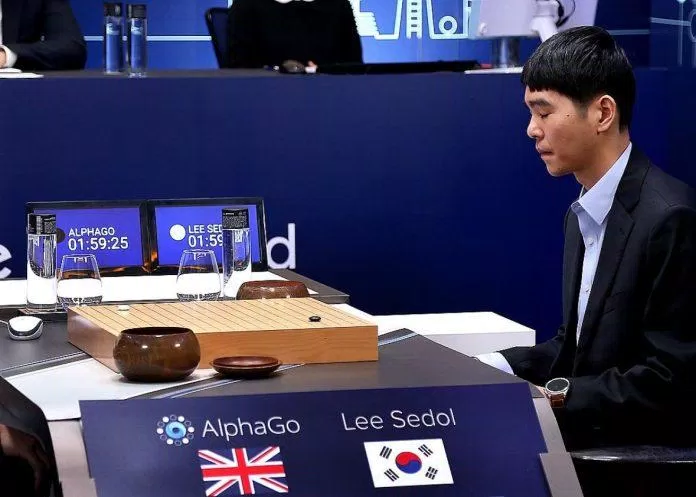 AlphaGo vs Lee Sedol là sự kiện được cả thế giới theo dõi (Ảnh: Internet)
