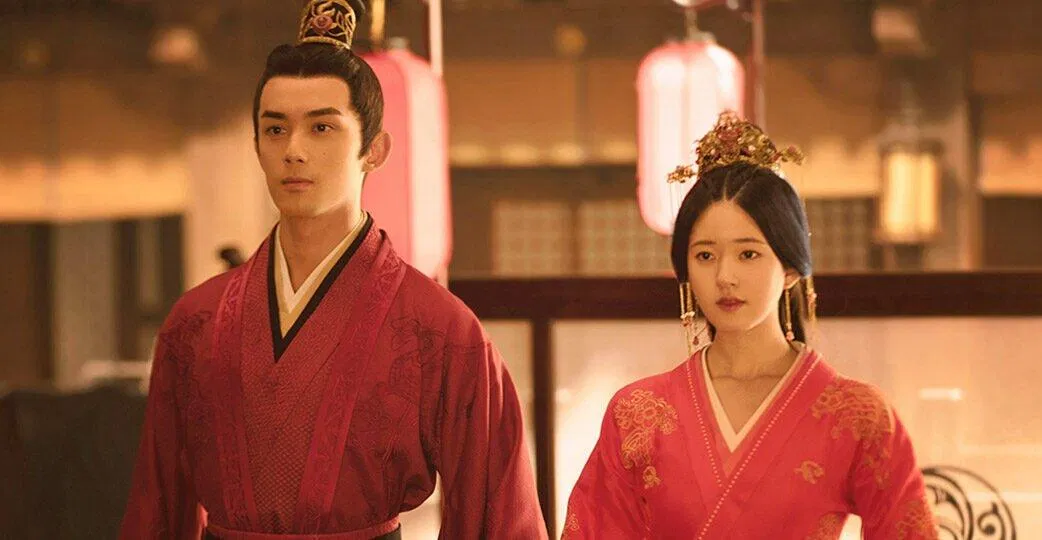 Triệu Lộ Tư thực sự bứt phá sau Tinh hán xán lạn, đóng cặp với Ngô Lỗi.