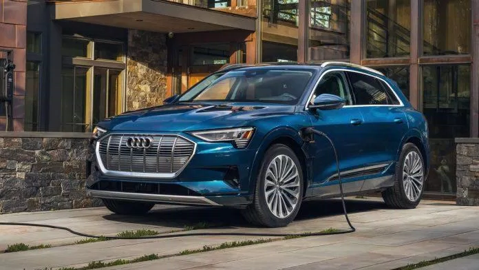 Xe điện Audi e-tron 2022 (Ảnh: Internet) Xe điện Audi e-tron 2022 (Ảnh: Internet)