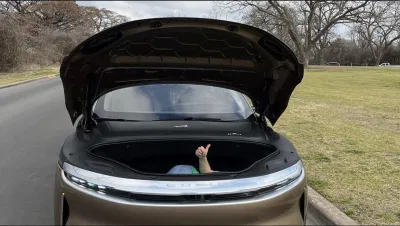 Phần cốp trước siêu rộng của xe Lucid Air (Ảnh: Internet) Phần cốp trước siêu rộng của xe Lucid Air (Ảnh: Internet)