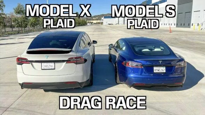 Mẫu xe Model S Plaid và Model X Plaid của Tesla (Ảnh: Internet)