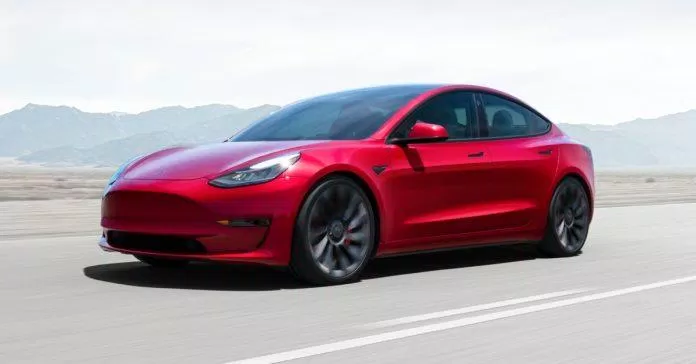 Mẫu xe Model 3 của Tesla (Ảnh: Internet)