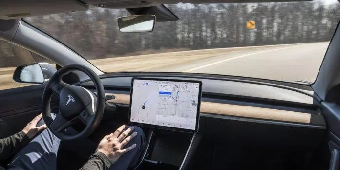 Tesla sẽ giúp xe tự lái trở thành hiện thực? (Ảnh: Internet) Tesla sẽ giúp xe tự lái trở thành hiện thực? (Ảnh: Internet)