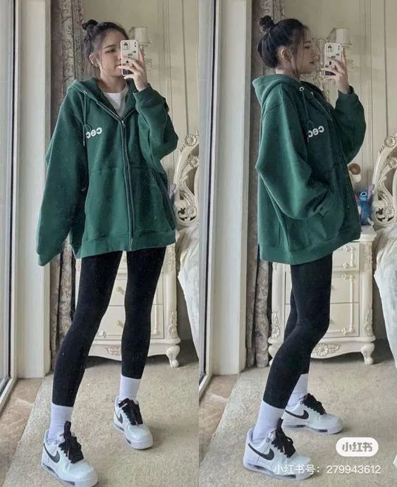 Mix đồ cùng áo khoác nỉ và quần legging