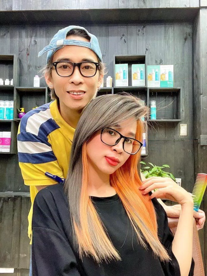 Mẫu tóc cắt layer nhuộm hidden thời thượng tại A Vòong Hair Salon (Ảnh: Internet)