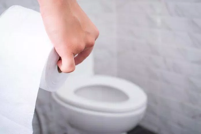 Tiểu nhiều cho thấy thận làm việc quá tải do ăn quá nhiều muối (Ảnh: Internet) Tiểu nhiều cho thấy thận làm việc quá tải do ăn quá nhiều muối (Ảnh: Internet)