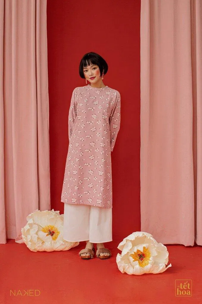 Review 7 thương hiệu áo dài Tết đẹp xuất sắc vào mùa xuân 2023 Đả nữ màn ảnh Việt chính thức trở thành đại sứ thương hiệu Vinfast áo dài áo dài chụp ảnh tết áo dài hà nội áo dài sài gòn áo dài tết Hà Cúc kuchimachic lèng dèng local brand áo dài Magonn Design Mùa xuân naked by v Rosemary Clothing thương hiệu thương hiệu áo dài hà nội Tủ đồ của Lèng Dèng xuất sắc