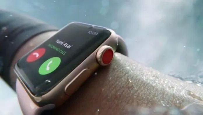 Thiết kế bo tròn tràn viền tạo cảm giác mềm mại khi nhận thông báo và thao tác chạm trên Apple Watch Series 8 (Ảnh: Internet)