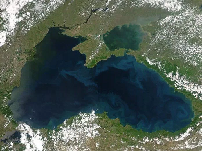 Biển Đen không phải vì nước đen mà là vì chỉ hướng Bắc theo người cổ đại (Ảnh: Internet)