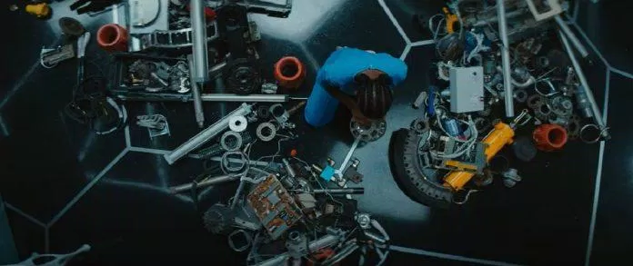 Một phân cảnh Riri Williams xuất hiện trong phòng thí nghiệm của Wakanda (Ảnh: Internet)