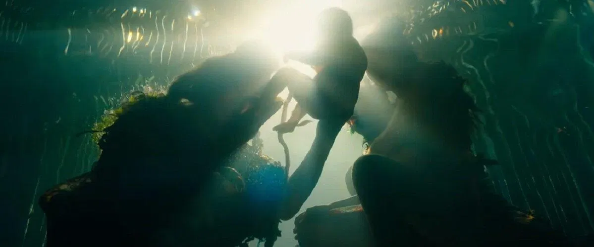 Namor được sinh ra đã có những sức mạnh của một superhuman với đôi cánh ở mắt cá chân (Ảnh: Internet)