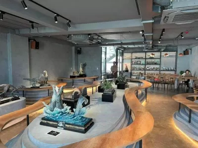 Bên trong quán cà phê khủng long Saurus coffee & Gallery. (Nguồn: Internet) Bên trong quán cà phê khủng long Saurus coffee & Gallery. (Nguồn: Internet)