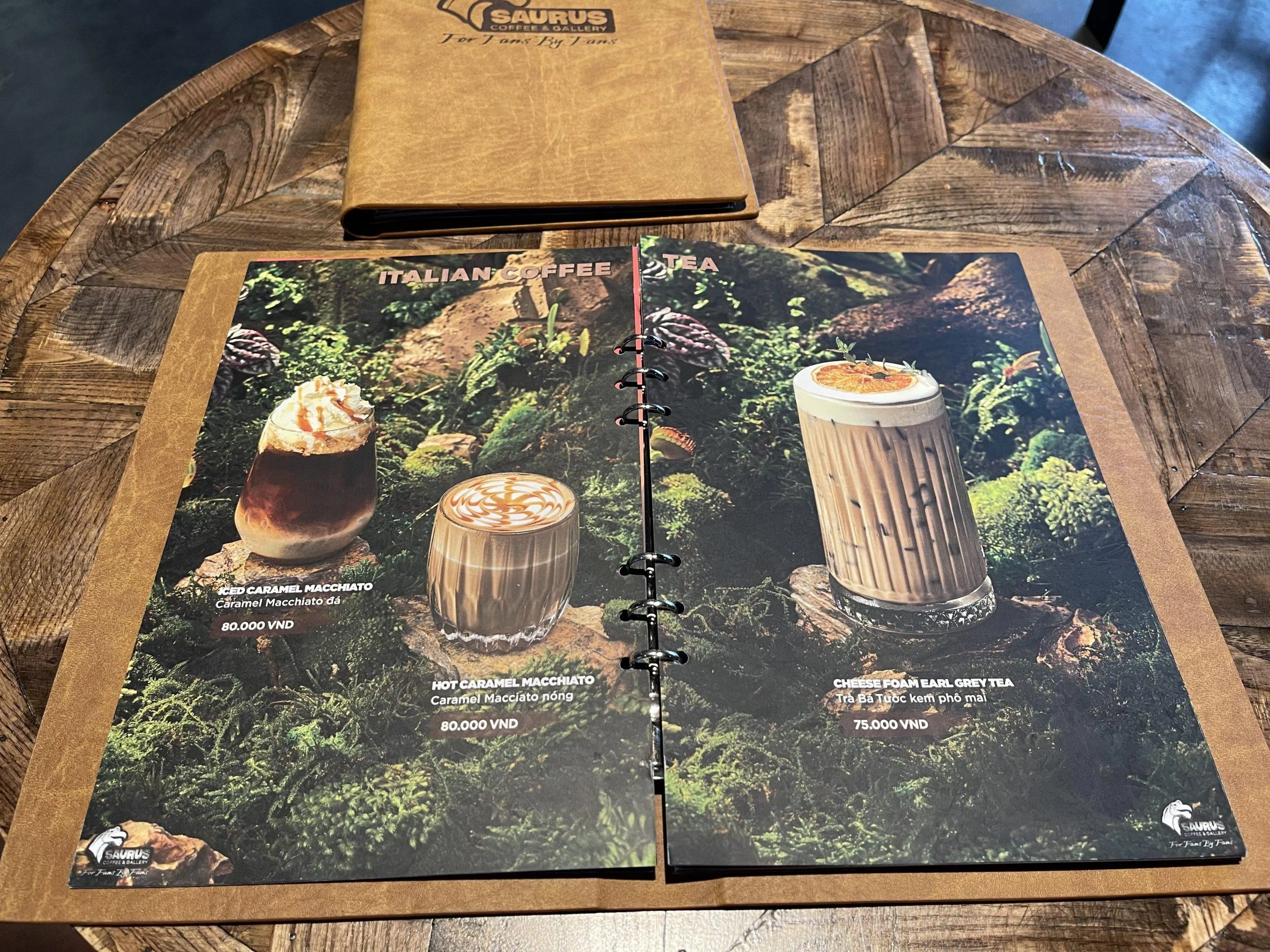Menu tại quán cà phê khủng long Saurus coffee & Gallery. (Nguồn: Internet) Menu tại quán cà phê khủng long Saurus coffee & Gallery. (Nguồn: Internet)