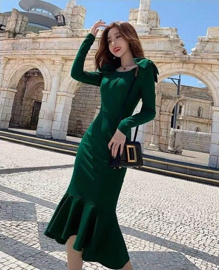 Đầm body đuôi cá là lựa chọn đáng thử trong các dịp dự lễ cưới (Ảnh: Internet)