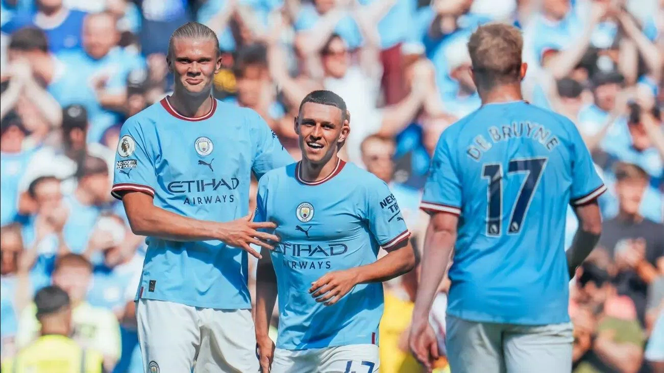 Phil Foden mở tỉ số mở ra một chiến thắng hủy diệt nữa của Man City trước các đối thủ tại Premiere League 2022 (Ảnh: Internet)