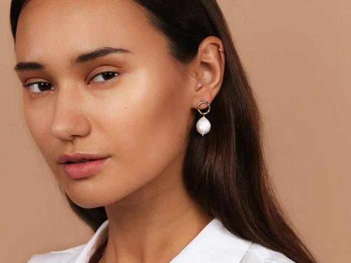 Bông tai ngọc trai