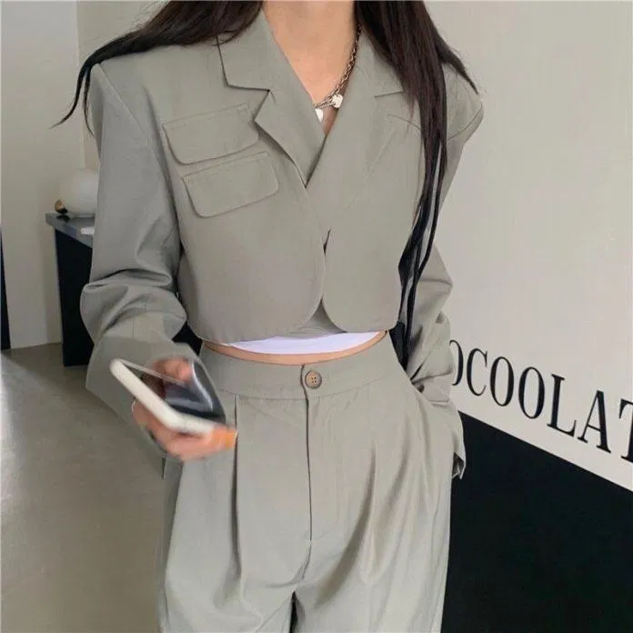 Phối đồ blazer tone sur tone (ảnh: Internet)