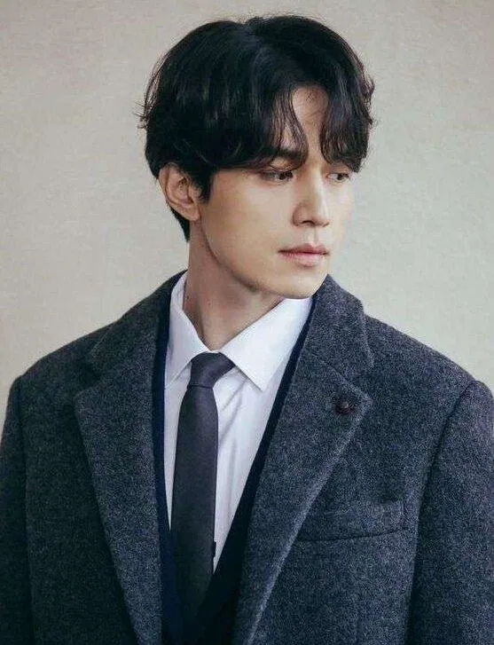 Kiểu tóc 2 mái cho nam mặt dài (nguồn: internet)