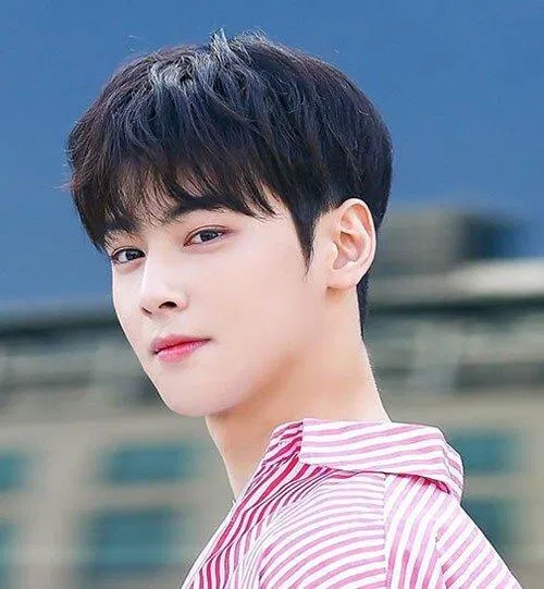 Kiểu tóc nam mặt dài gầy trán cao (nguồn: internet)